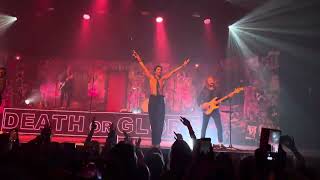 Palaye Royale  For You Live at 013 Poppodium Tilburg [upl. by Galligan67]