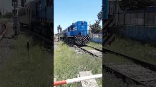 ALCo DL535 c651 pasando Merlo rumbo a depósito con un coche Sorefame [upl. by Crocker]