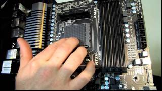 Gigabyte 990FXAUD7 Crossfire Gaming Motherboard Unboxing amp First Look Linus Tech Tips [upl. by Coreen]