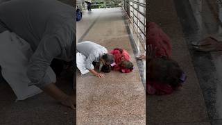 A random act of kindness💯❤️ humanity help shorts shortvideo hussainmansuri [upl. by Radbun]