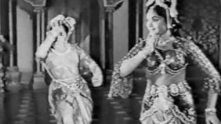 Aaja To Aaja Padmini vs Vyjayanthimala [upl. by Seaver]