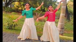 thanjavur melam kotta tamilnadu valthu solla dance 💃💃 [upl. by Eidnalem]