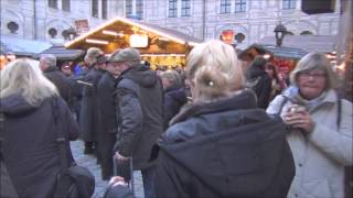 Karin Seehofer eröffnet das Weihnachtsdorf im Kaiserhof der Residenz München am 23 11 2015 Teil III [upl. by Neile242]