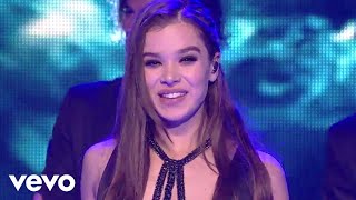 Hailee Steinfeld Grey  Starving ft Zedd Live [upl. by Eglantine671]