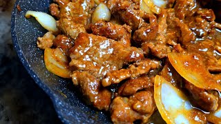 How to make beef tender amp juicy  EASY Beef amp Onion Stir Fry Recipe [upl. by Etnoed737]