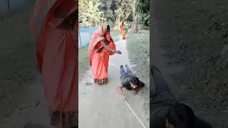 maa ke saath dand Dene wala chath ghathyoutube shorts video [upl. by Lanford]