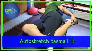 Pasmo BiodrowoPiszczelowe  stretching  iliotibial band 112 FizjoTerapia HD [upl. by Anaejer613]