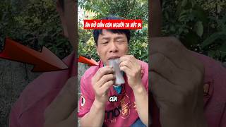 Ông chú không có tiền phải ăn đồ người ta vứt đi cuocsong tiktok shortvideo [upl. by Annaej681]