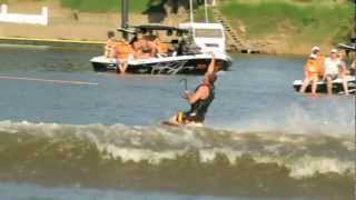 Denunzio Kneeboard double roll Marc Gray [upl. by Selle]