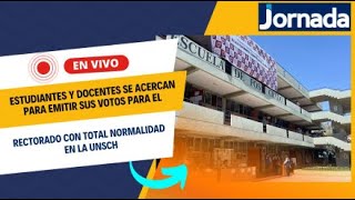 Estudiantes y docentes se acercan para emitir sus votos para el rectorado con total normalidad [upl. by Trout27]