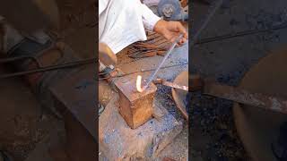 Master Making Thick Rod Hock ironshapeshortsviralvideotrandingviralvideoyoutubeshorts [upl. by Anilatsyrc]