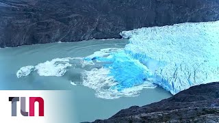 Las increíbles imágenes de un desprendimiento de hielo en el glaciar Viedma [upl. by Evonne758]