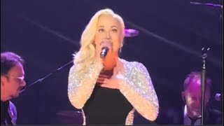 Kellie Pickler Makes Emotional Return to the Stage at a special concert [upl. by Doak]