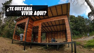 INCREIBLE CASA EN MADERA TECA  48 MT2 🌳 🌎 MEDELLIN  COLOMBIA 😱 PARTE 1 [upl. by Annahavas47]