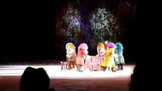 Disney on ice  Princess Classics Svenska  Snövit amp de sju dvärgarna [upl. by Jaycee784]