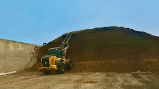 Fritsch Silage Defacer  Feeding Cows [upl. by Pavlov340]