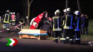 Drei junge Menschen sterben bei Unfall in Coesfeld [upl. by Lapo906]