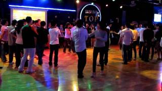 SALSA★ 韓国最大のサルサバー「TOP」★ 誕生日サルサ Korean Salsa Bar On2 2009 [upl. by Imaj481]