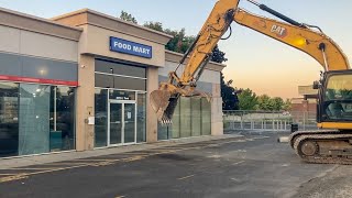 Watch High Reach Demolition in Calgary with Canadas Biggest Excavator the Kobelco 1600 [upl. by Jammie978]