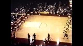 1975 Minnesota Gophers Basketball Warm Up [upl. by Edythe]