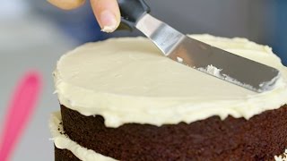 How to make buttercream icing  Cake Creations [upl. by Allicirp]