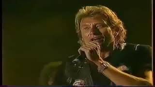 Johnny Hallyday  Carpentras  Miniconcert [upl. by Anileuqcaj]