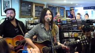 Kacey Musgraves  Follow Your Arrow Acoustic 20th April 2013 Slipped Disc Billericay [upl. by Ennalorac]