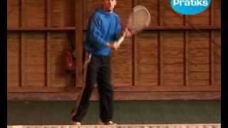 Comment faire le revers lifté au tennis  Sport [upl. by Staci237]