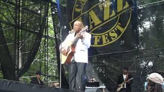 Peabo Bryson covering quotKing of Sorrowquot at the Capital Jazz Fest [upl. by Hametaf308]