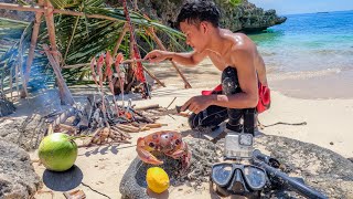 SOLO CAMPING  BERBURU KEPITING CUMI amp BAKAR DI PANTAI TAK BERPENGHUNI  Spearfish And Cook [upl. by Smallman121]