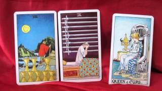 How to Read Tarot Cards Connecting the Cards [upl. by Damara594]