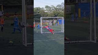 Atajadón de Thiago🧤 edit viralvideo porteros goalkeeper football atajadondethiago atajadas [upl. by Sheree]