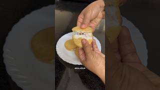 Virat Kohli’s Marie Gold Biscuit Sandwich Recipe viratkohli celebrity youtubeshorts anushka [upl. by Audley]