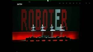 Kraftwerk quotDie roboterquot resynced LiveHurricane festival 20090619 [upl. by Enyamert]