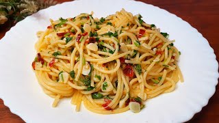 The BEST Spaghetti Aglio Olio Recipe  10 Minute Pasta Recipe [upl. by Naz]