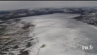 Canada Québec  paysages rivière caribou [upl. by Gibe]