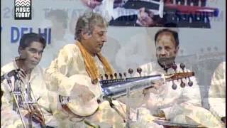 Amjad Ali Khan and Bismillah Khan Duet 44 [upl. by Sidnee]