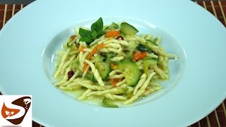 Pasta con zucchine Ricetta perfetta  Primi piatti [upl. by Dihaz]