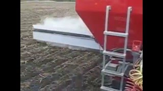 AgriSpread AS120 lime spreader spreading Kalfos with Booms [upl. by Narda]