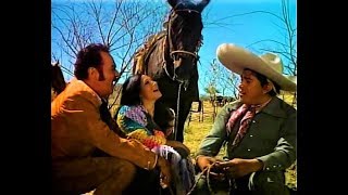 Flor Silvestre Antonio Aguilar y Cornelio Reyna  Palomas que andan volando 1972 [upl. by Richma]