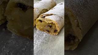 Strudel de manzana [upl. by Bouzoun]