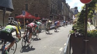 Premiers tours du Grand prix cycliste de la ville [upl. by Aleel]