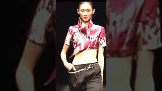 fashionweek ファッションウィーク ファッションショー runway modelwalking楽天ファッションウィーク ランウェイ [upl. by Elleynod]