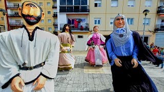 Txantreako erraldoiak auzoan dantzatzen Gigantes de la Txantrea en su barrio Pamplona  Iruñea [upl. by Nata583]