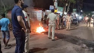 SFX DNA RAW Tense situation at Anjuna Locals block Road demanding arrest of Subhash Velingkar [upl. by Clementia]