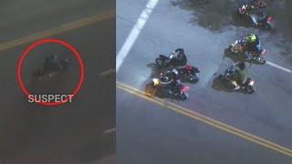 Police Chase Motorcyclist tries to blend in with other motorcyclists [upl. by Desdee531]