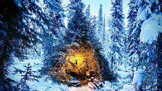 33c ￼WINTER CAMPING IN TREE HOUSE FREEZING COLD [upl. by Anahoj]