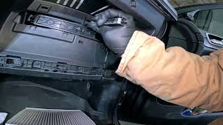 4K 2020 Jeep Grand Cherokee Cabin Air Filter Replacement [upl. by Mihe453]