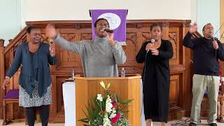 Praise amp Worship led by Psalmist Linda Anointed moments in the Lord’s Presence 13Oct2024 Wonderful [upl. by Nam]