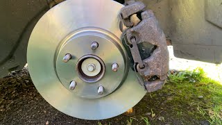 How to change Ford mondeo mk4 front discs and pads [upl. by Molahs]